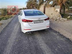 هیوندای ئەلەنترا